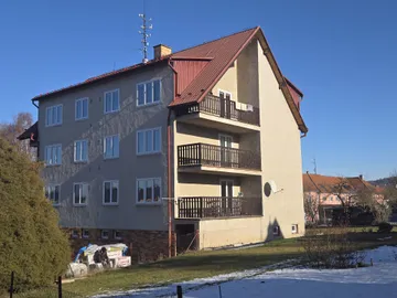 Rekonstrukce bytového domu Luční v Kaplici (02)