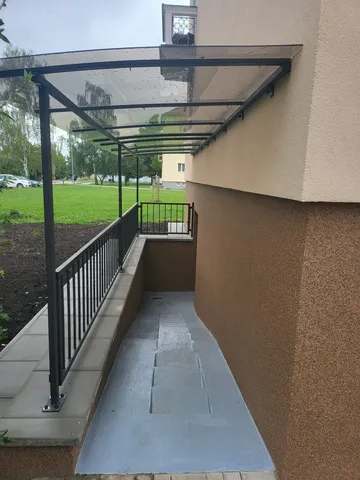 Rekonstrukce bytového domu na Libuši v Bechyni (01)