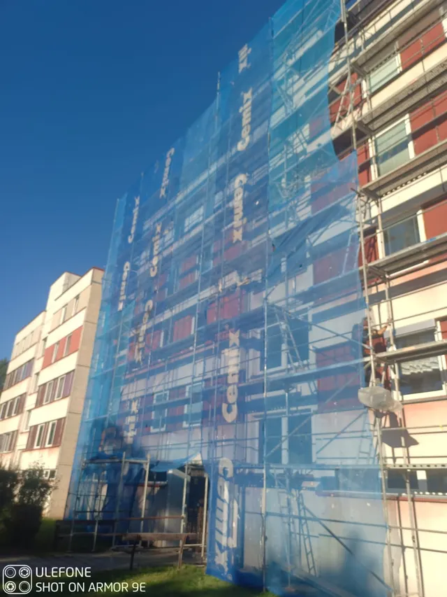 Revitalizace panelového domu Šobrova v Písku (08)