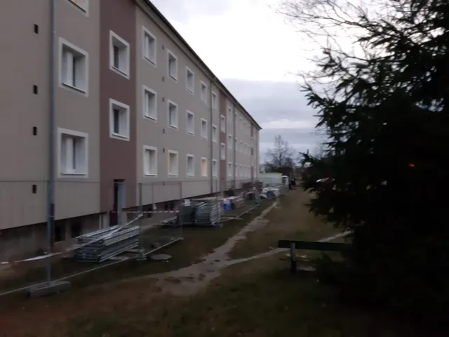 Bytový dům po zateplení fasády (16)